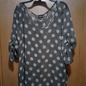 Polka dot torrid envelope tee super cute!